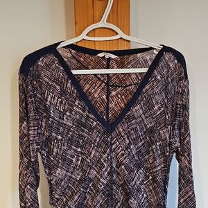 Chic Long Sleeve V-Neck Dress